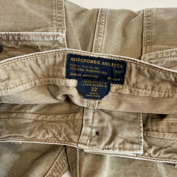 Abercrombie & Fitch Utility Short - Picture 6 of 10